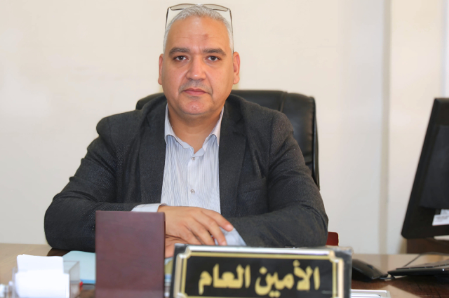 السيد: لكحل عبد القادر