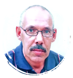 الدكتور : صديقي أحمد