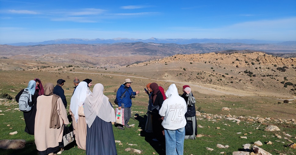 خرجة ميدانية إلى غابة الأرز بعين نوّق