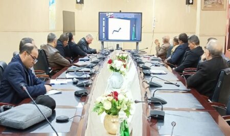 مشاركة مدير جامعة المسيلة في أشغال الندوة الوطنية حول مزايا الاستثمار في صندوق الصناديق